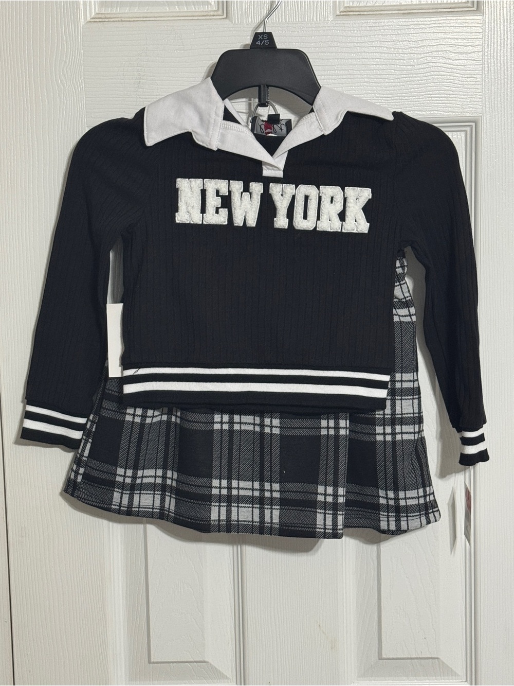 Lilt New York Black & White Plaid Kids Sweater & Skort Set